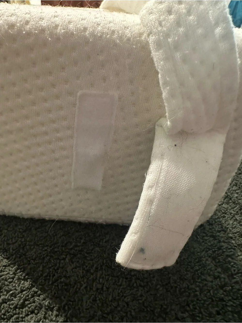 Everlasting Comfort Memory Foam Knee Pillow